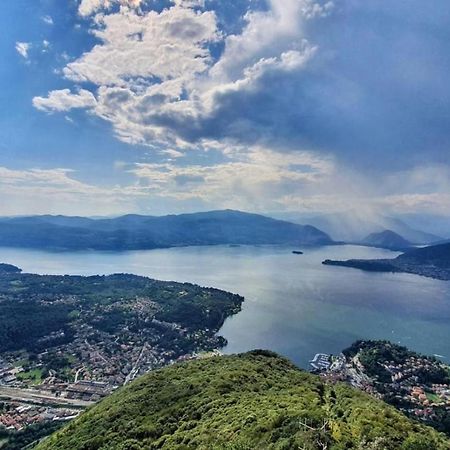 Casa Chia Lago Maggiore Laveno Eksteriør billede