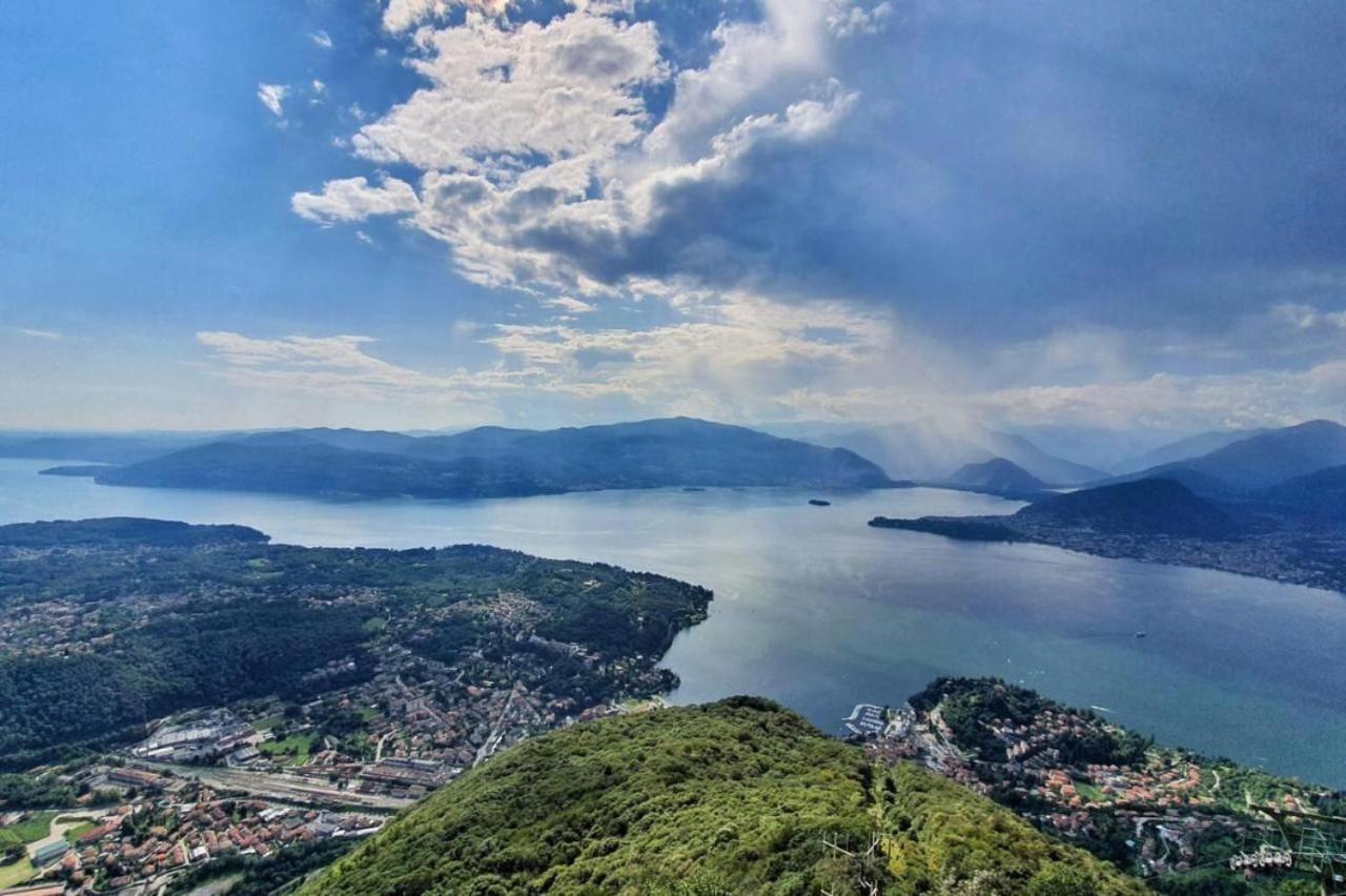 Casa Chia Lago Maggiore Laveno Eksteriør billede